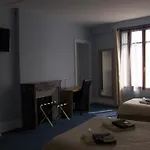 La Tour De Hotel 3*